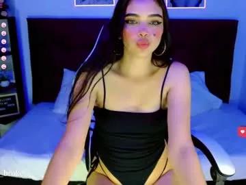 Girls: discover live performances with matured cam models, from teasing to fixations, in a variety of stunning live sex cams.