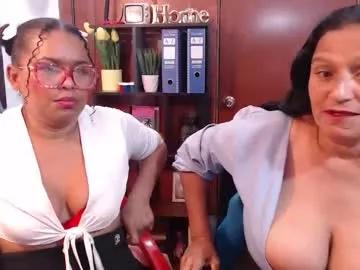 Girls: discover live performances with matured cam models, from teasing to fixations, in a variety of stunning live sex cams.