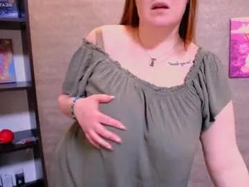 Girls: discover live performances with matured cam models, from teasing to fixations, in a variety of stunning live sex cams.