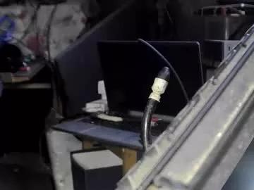 laltro33 from Chaturbate