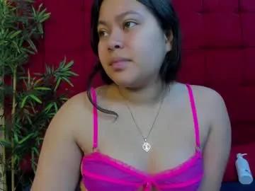 Girls: discover live performances with matured cam models, from teasing to fixations, in a variety of stunning live sex cams.