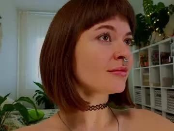 Girls: discover live performances with matured cam models, from teasing to fixations, in a variety of stunning live sex cams.