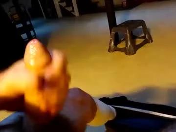 larry19711234 from Chaturbate