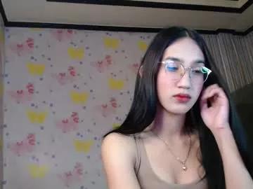 Girls: discover live performances with matured cam models, from teasing to fixations, in a variety of stunning live sex cams.