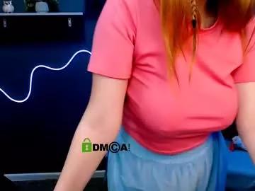 Girls: discover live performances with matured cam models, from teasing to fixations, in a variety of stunning live sex cams.