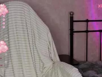 lil_luna_x from Chaturbate