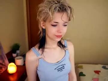 Girls: discover live performances with matured cam models, from teasing to fixations, in a variety of stunning live sex cams.