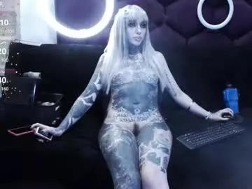 Girls: discover live performances with matured cam models, from teasing to fixations, in a variety of stunning live sex cams.