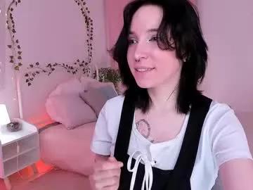Girls: discover live performances with matured cam models, from teasing to fixations, in a variety of stunning live sex cams.
