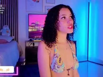 Girls: discover live performances with matured cam models, from teasing to fixations, in a variety of stunning live sex cams.