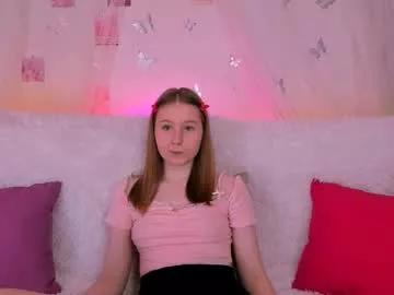 lily_barbie_ from Chaturbate