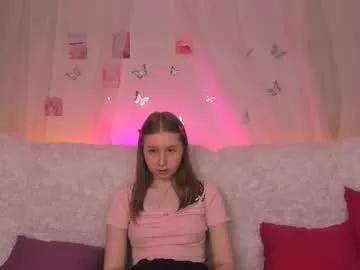 Girls: discover live performances with matured cam models, from teasing to fixations, in a variety of stunning live sex cams.