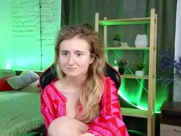 Girls: discover live performances with matured cam models, from teasing to fixations, in a variety of stunning live sex cams.