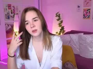 Girls: discover live performances with matured cam models, from teasing to fixations, in a variety of stunning live sex cams.