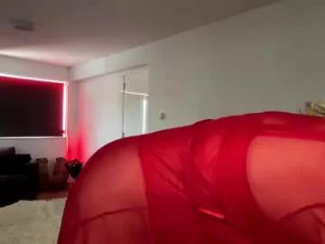 Girls: discover live performances with matured cam models, from teasing to fixations, in a variety of stunning live sex cams.