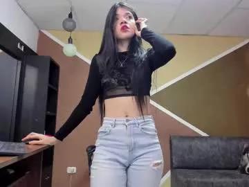 Girls: discover live performances with matured cam models, from teasing to fixations, in a variety of stunning live sex cams.