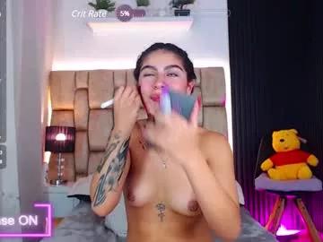Girls: discover live performances with matured cam models, from teasing to fixations, in a variety of stunning live sex cams.