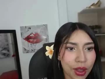 Girls: discover live performances with matured cam models, from teasing to fixations, in a variety of stunning live sex cams.