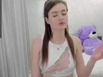 Girls: discover live performances with matured cam models, from teasing to fixations, in a variety of stunning live sex cams.