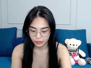 little_v1rgin_angel from Chaturbate