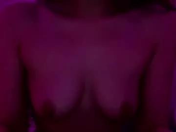 Girls: discover live performances with matured cam models, from teasing to fixations, in a variety of stunning live sex cams.