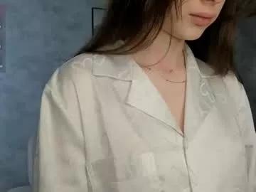 Girls: discover live performances with matured cam models, from teasing to fixations, in a variety of stunning live sex cams.