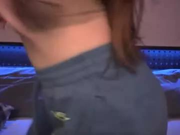 littlejessielov from Chaturbate