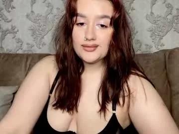 Girls: discover live performances with matured cam models, from teasing to fixations, in a variety of stunning live sex cams.