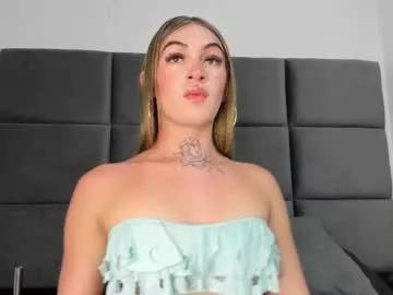 Girls: discover live performances with matured cam models, from teasing to fixations, in a variety of stunning live sex cams.