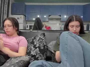 lizzi_muur from Chaturbate