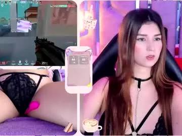 Girls: discover live performances with matured cam models, from teasing to fixations, in a variety of stunning live sex cams.