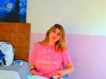 lizzymontana from Chaturbate