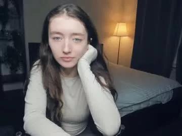Girls: discover live performances with matured cam models, from teasing to fixations, in a variety of stunning live sex cams.