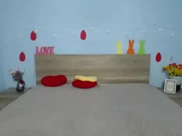 lolahikls from Chaturbate