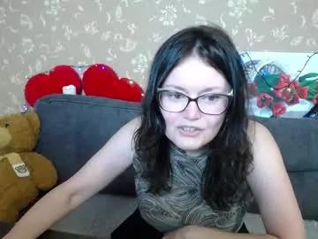 lolahikls from Chaturbate
