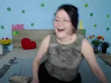 lolahikls from Chaturbate