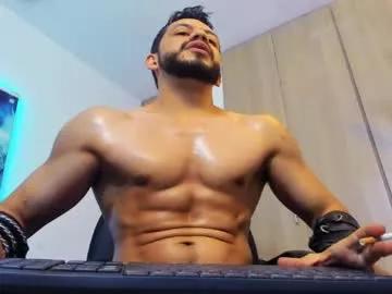 Girls: discover live performances with matured cam models, from teasing to fixations, in a variety of stunning live sex cams.