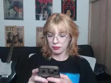 Girls: discover live performances with matured cam models, from teasing to fixations, in a variety of stunning live sex cams.