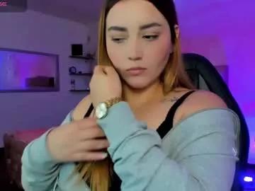 Girls: discover live performances with matured cam models, from teasing to fixations, in a variety of stunning live sex cams.