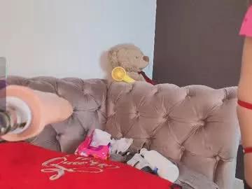 Girls: discover live performances with matured cam models, from teasing to fixations, in a variety of stunning live sex cams.