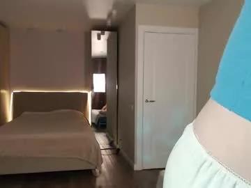 Girls: discover live performances with matured cam models, from teasing to fixations, in a variety of stunning live sex cams.