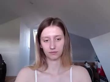 luna_xsensual from Chaturbate is Freechat