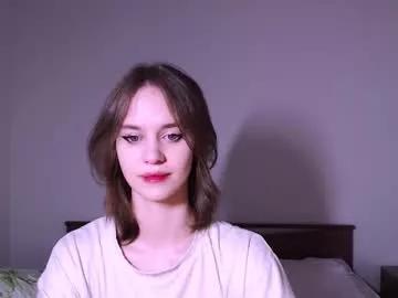 Girls: discover live performances with matured cam models, from teasing to fixations, in a variety of stunning live sex cams.