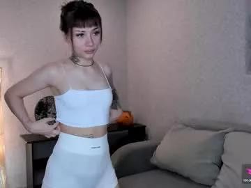 Girls: discover live performances with matured cam models, from teasing to fixations, in a variety of stunning live sex cams.