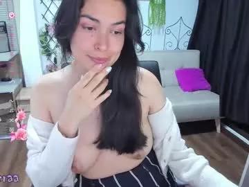 Girls: discover live performances with matured cam models, from teasing to fixations, in a variety of stunning live sex cams.