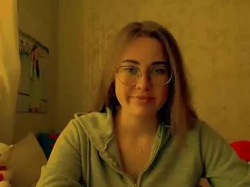 Girls: discover live performances with matured cam models, from teasing to fixations, in a variety of stunning live sex cams.