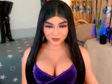 Girls: discover live performances with matured cam models, from teasing to fixations, in a variety of stunning live sex cams.