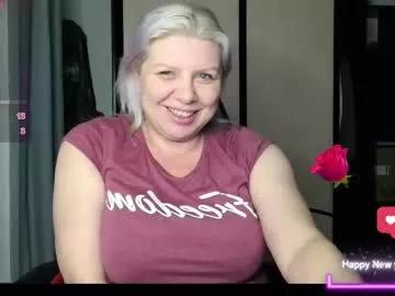 luxury_white from Chaturbate
