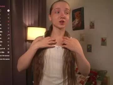 lyly_bambi from Chaturbate