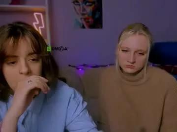 madam_ulis from Chaturbate